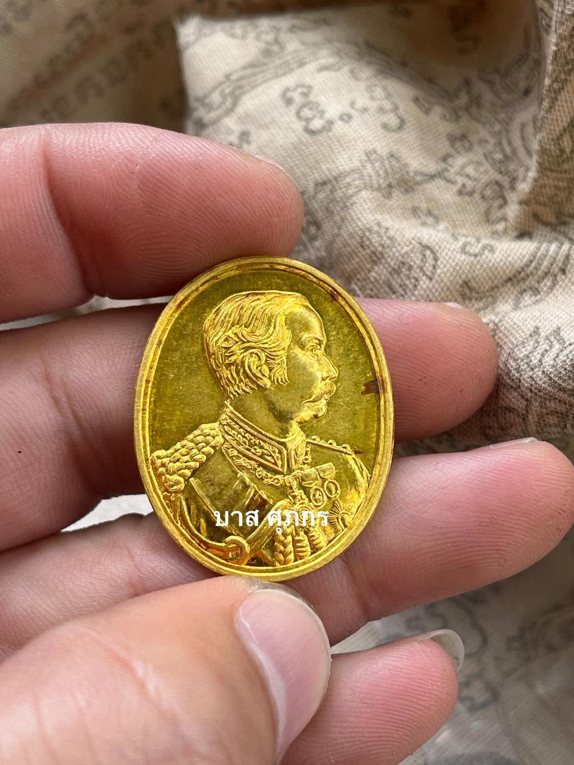 รับเช่าพระทองคำ รับเหมาพระ